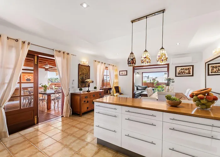 Casa Arima *